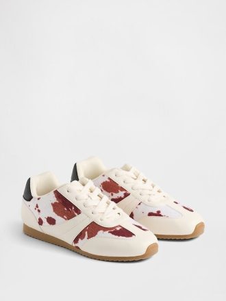 Zapatillas con estampado de vaca para niños